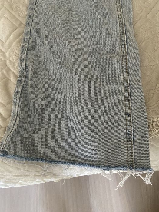 Джинсы женские