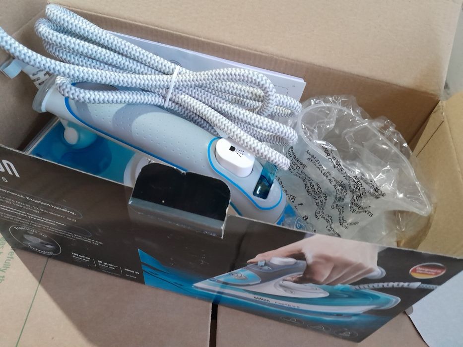 Утюг Браун новый