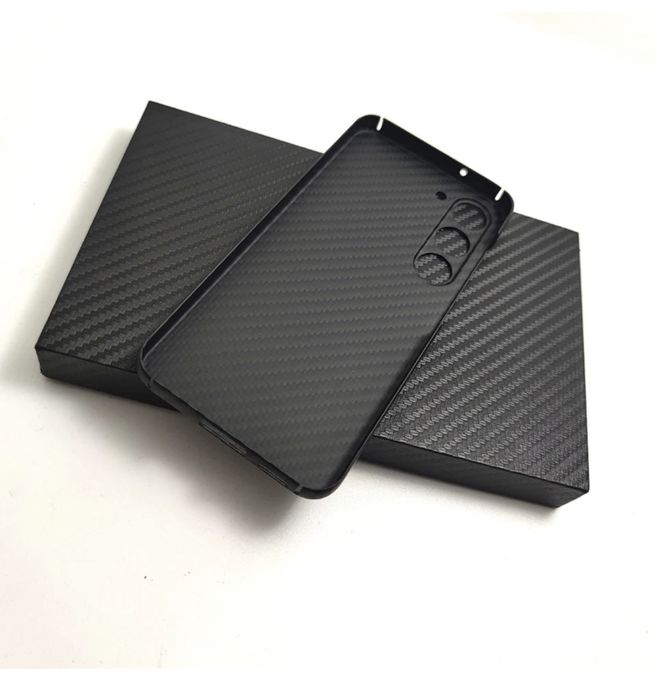 Samsung S22/S23/S24/S25 PLUS ULTRA Husa Aramida Ultra Slim 0,1M Carbon