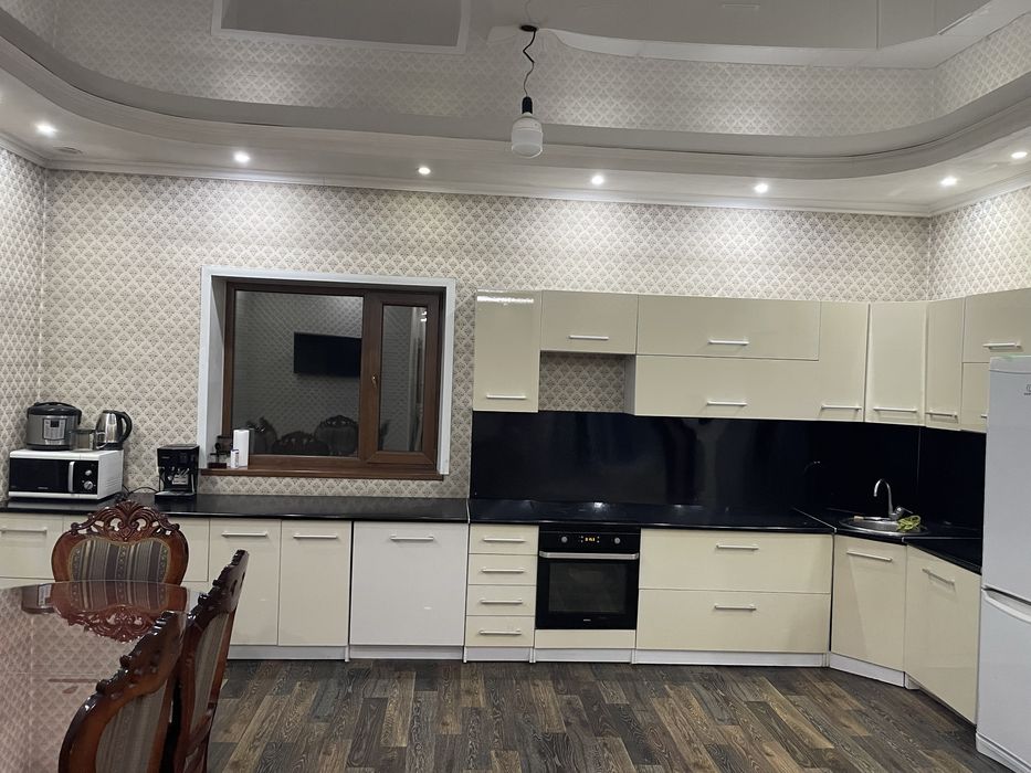 Продам дом.        .