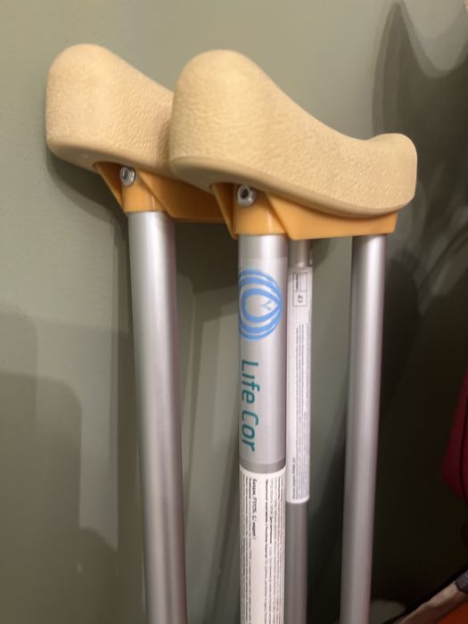 Костыли ,размер Л