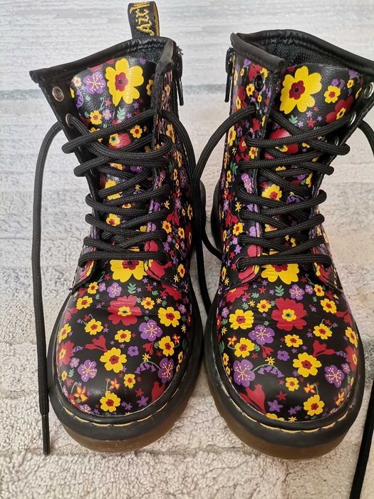Dr. Martens Air Wair with soles Bovncing номер 29