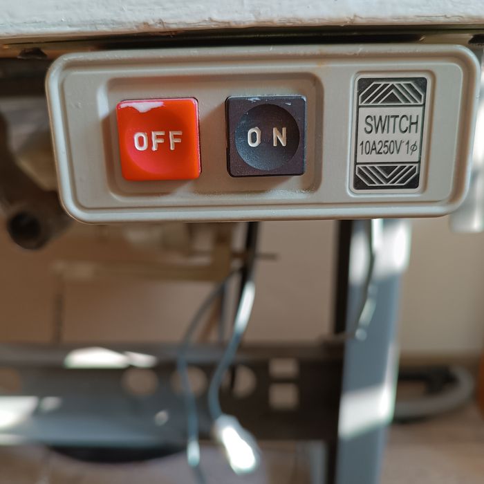 Промышленная швейная машина