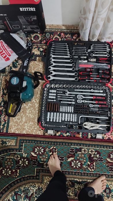 IRON DREAM TOOLS 202 PCS kalitlar nabori sotiladi.