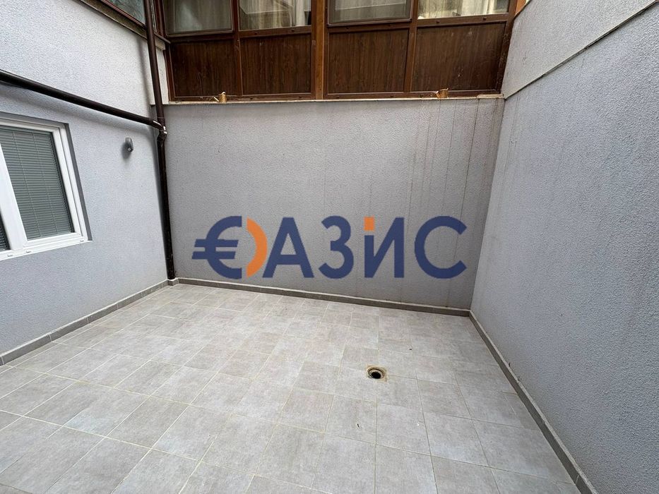 Продава се Тристаен апартамент в Свети Влас - 83 кв.м за 1507 €/кв.м - Снимка #2