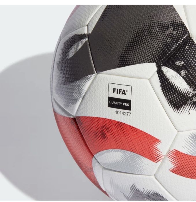 Футбольный мяч Adidas Tiro Pro Ball оригинал
