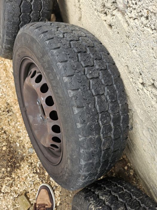 Roti VW T5 205/65 R16C Good Year M+S