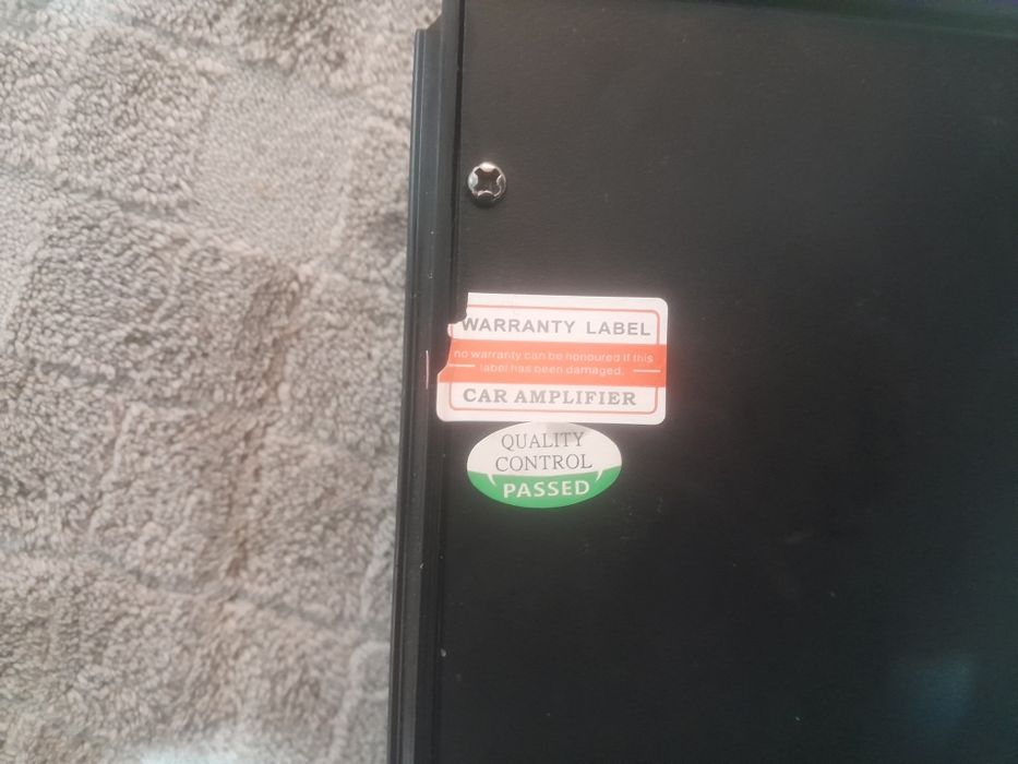 Автомобильный усилитель