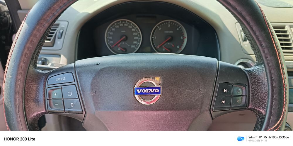 Mașină 2006 Volvo V50