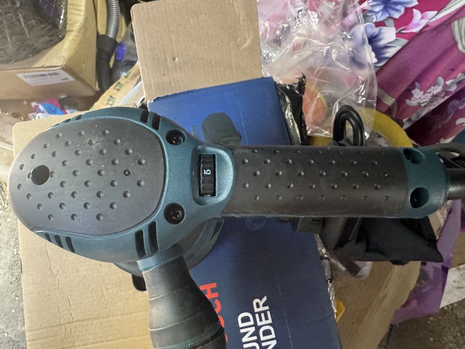 Эксцентриковая шлифмашина Bosch