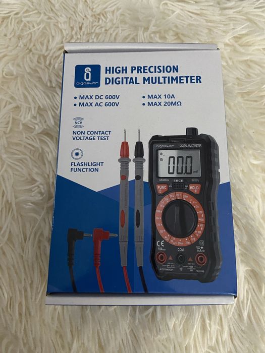 Tester electric multimetru digital măsoară tensiunea AC și DC