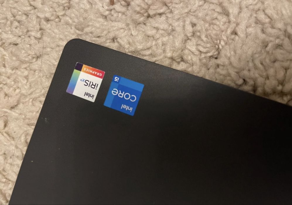 Laptop dell vostro 3520