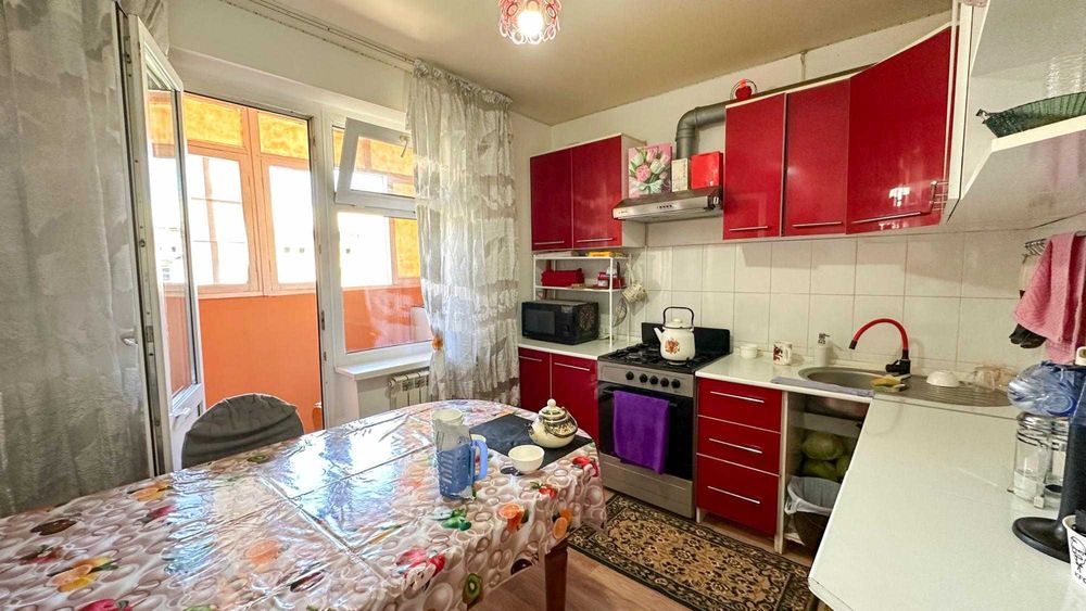 Продам квартиру Айым