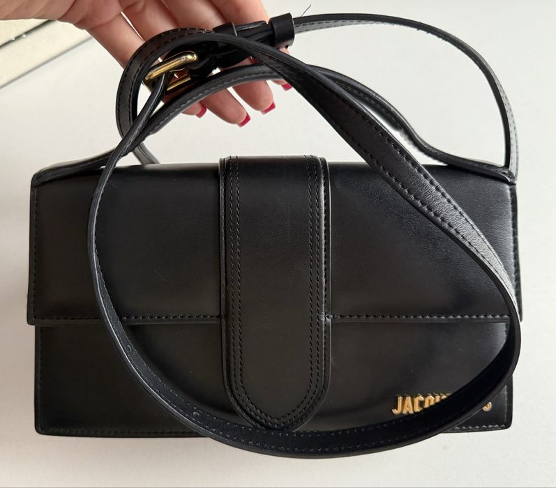 Сумка Jacquemus Le Grand Bambino