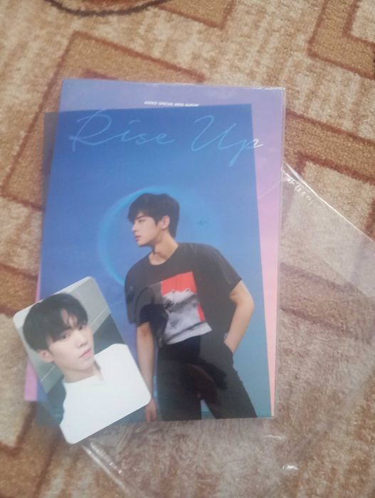 Kpop/Кпоп албум Astro - Rise up