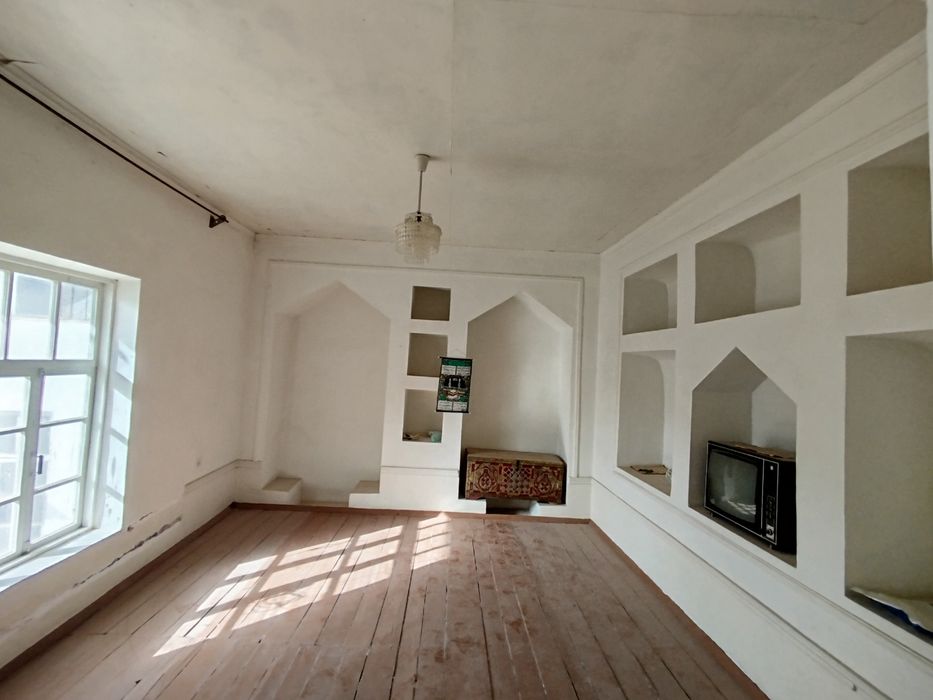 Uy sotiladi qawqadaryo shahxrisabz shahar guliston 62 uy