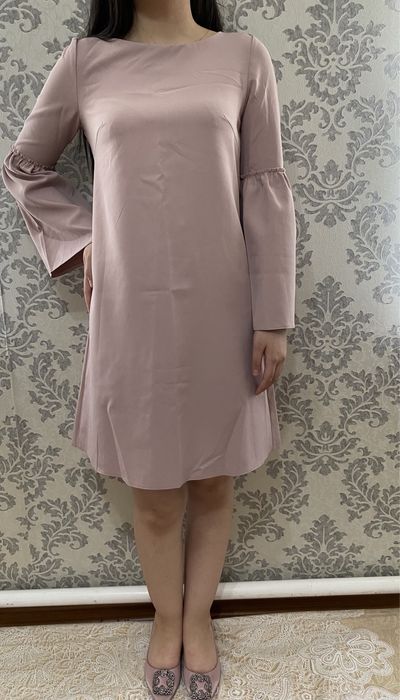 Женские платья