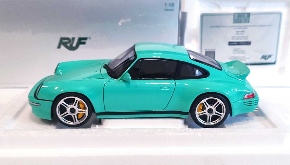 RUF SCR - 1:18 Almost Real
