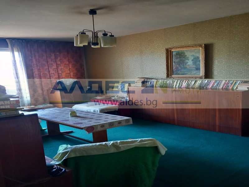 Продава се Двустаен апартамент в София, Сухата река - 69 кв.м за 1922 €/кв.м - Снимка #2