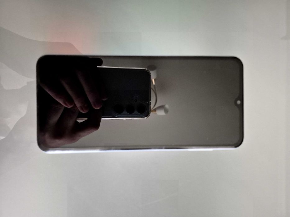 Samsung Galaxy A23 5G (128GB) – Като нов, с протектор и калъф
