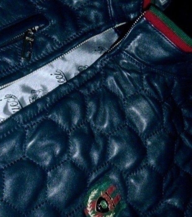 Geaca matlasata sezonul rece,piele naturala 100% Gucci,logo metalic