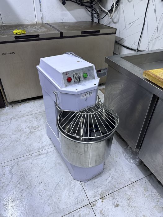 Продам кухня для кафе столовой