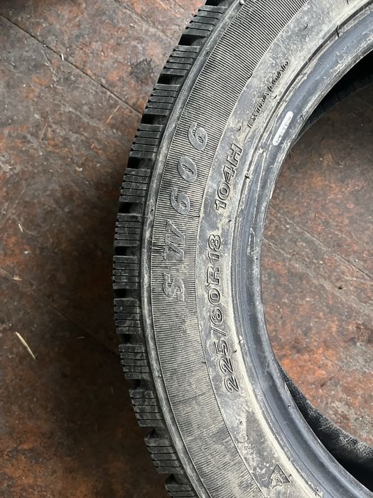 Продам зимние шины