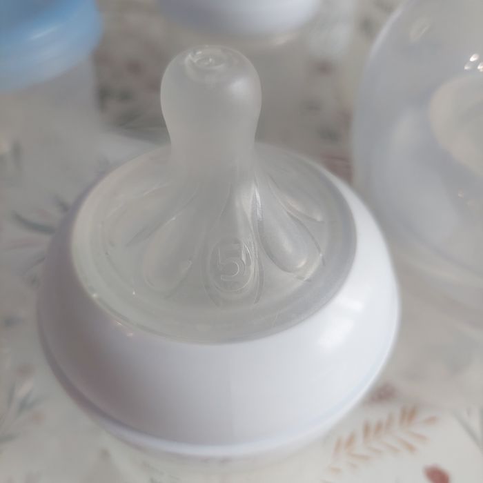 Set biberoane, pahar pt mancare și cana apa