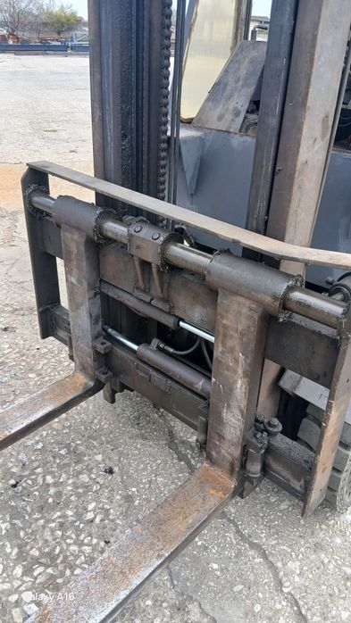 Мотокар газокар. 2500кг.