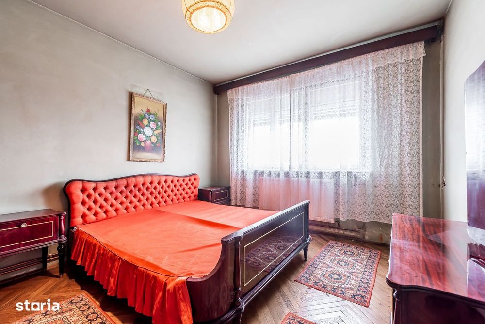 Apartament cu 4 camere decomandat cu vedere panoramica