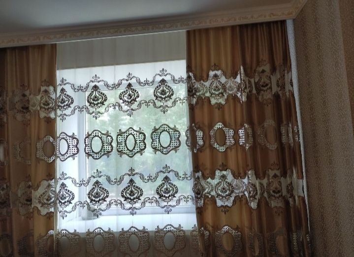 Срочно продам тюль со шторами