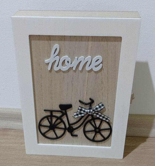 Кутия за ключове Home