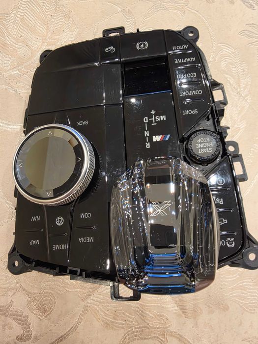 Bmw x6 G06 скоростен лост и цяла конзола