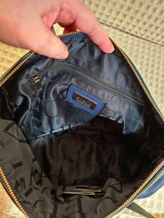 Чанта Furla в тъмносин цвят