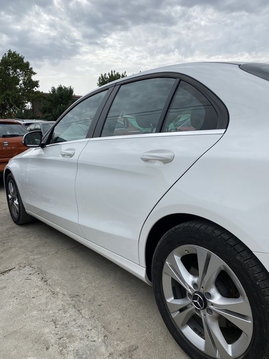 Ușă stânga spate Mercedes W205 C klass 2016