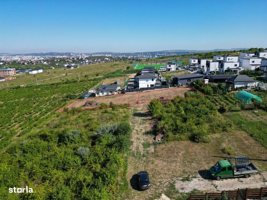 Loturi Bucium, str. Dealu Craitei, vecinatate cartier Panoramic