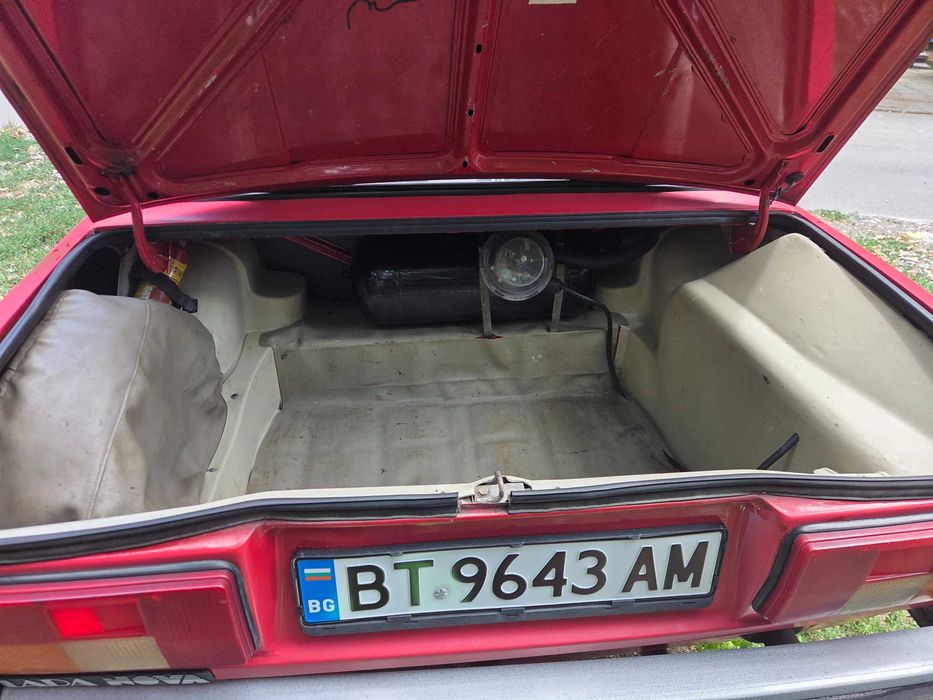 Prodavam lada 2105 za 1500evro. Тел 0896855581