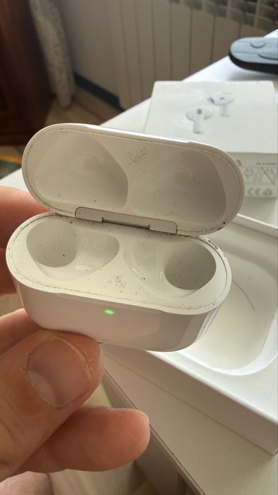Airpods 4 anc кейс