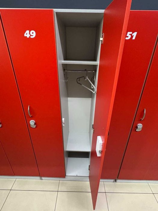 Шкафы для раздевалок с электронными замками