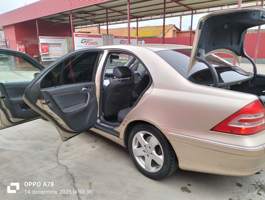 Vand mercedes c220
