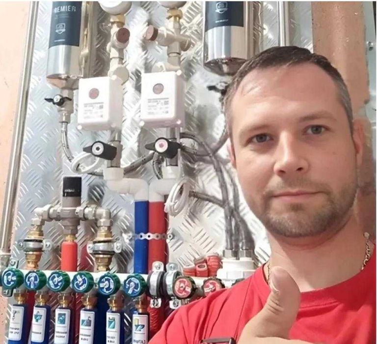 Сантехник срочно. Монтаж унитаза и подключение водонагревателя