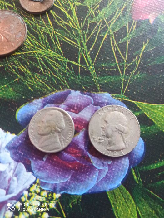 Продавам стари монети