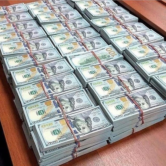 Долары сувенирные