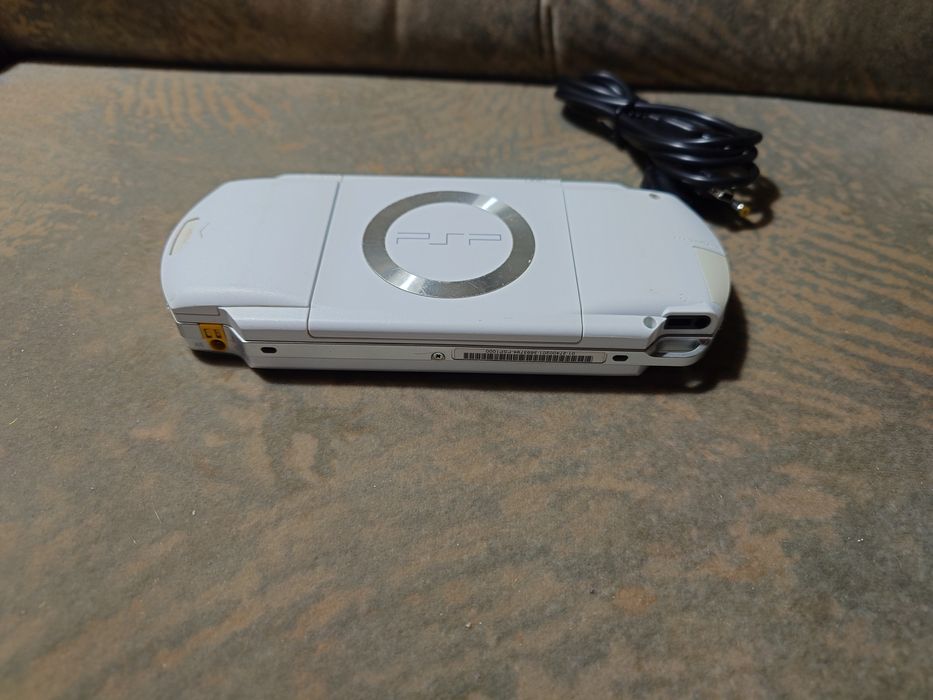 Consola portabila Sony PSP 1000 PHAT WHITE JAPONIA