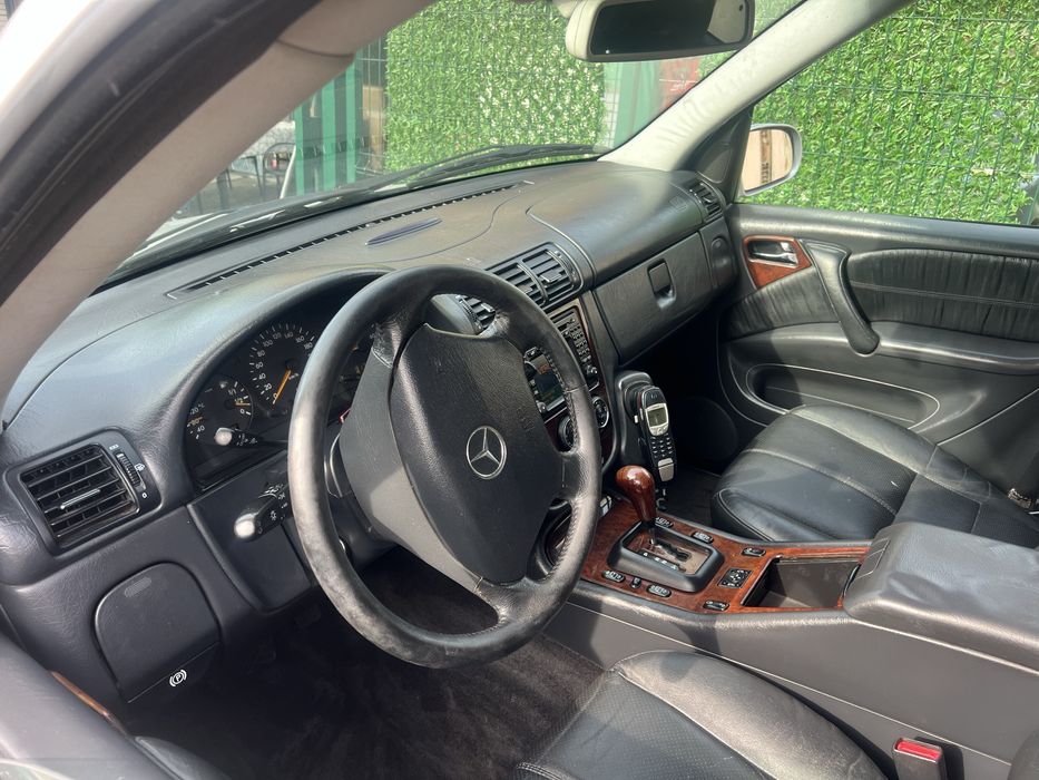 Продавам ML 500 перфектен