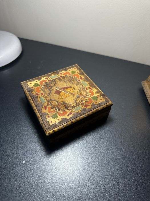 Сигаретница рукаделная