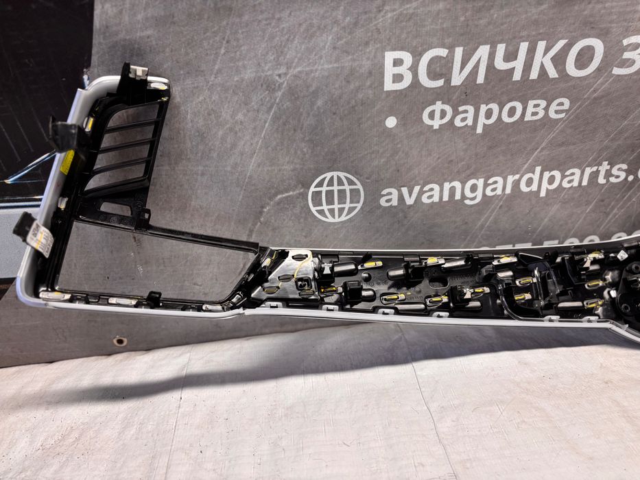 BMW G Серия • Централна декоративна лайстна с въздуховоди