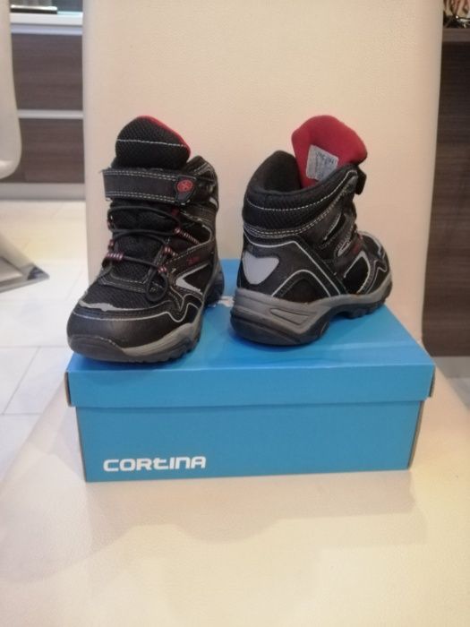 детски обувки спортни