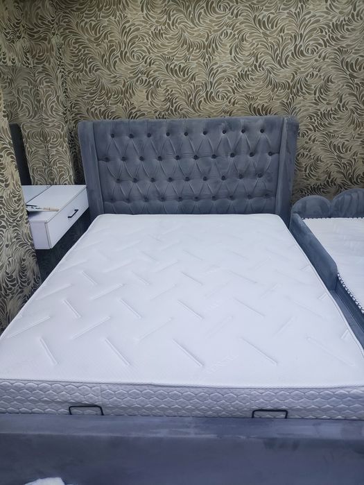 Продам кровать новый