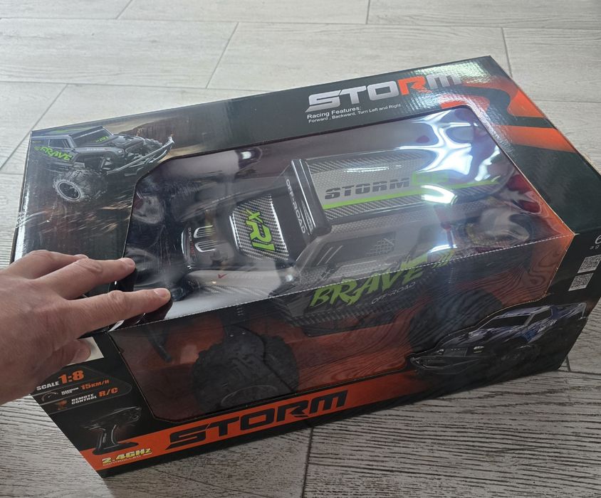 Мега джип с радио контрол